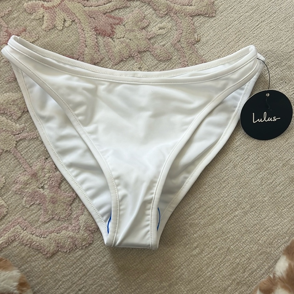 Lulu’s white bathing suit bottom, never worn with tags size small